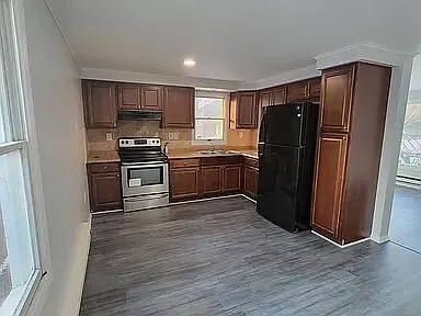 183 Oakwood Ave Photo 1