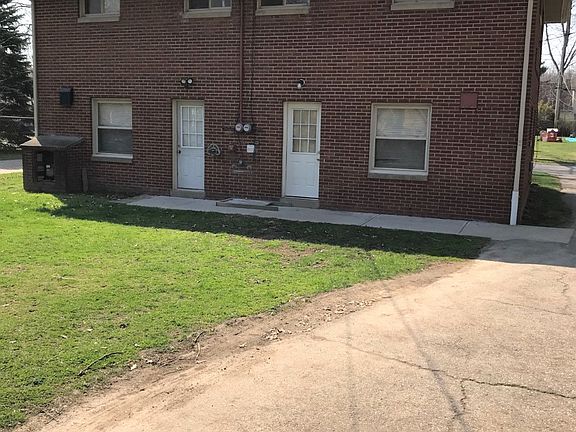 3rd image of 1163 Highland Ave