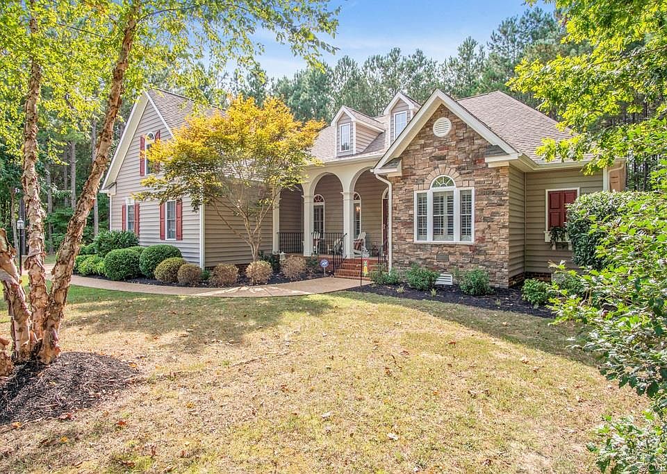 1st image of 10489 Pine Warbler Dr