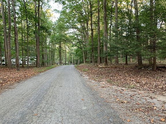 2nd image of 7829 Bending Oak Dr