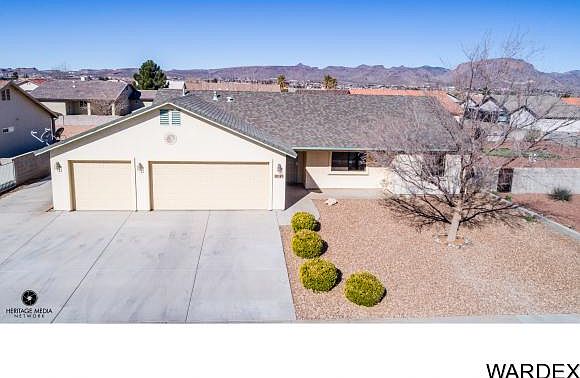 1st image of 3919 N Diamond Dr