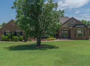 108 Raye Pl, Tuttle, OK 73089