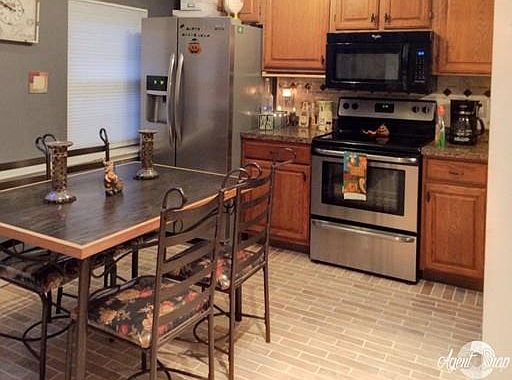 3rd image of 189 Tall Oaks Dr Unit H