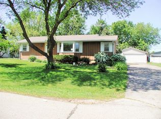 1820 Willow Rd, Twin Lakes, WI 53181