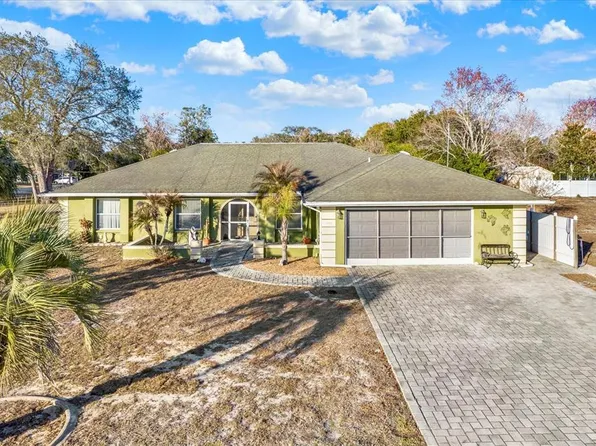 11417 Corrigan St, Spring Hill, FL 34609