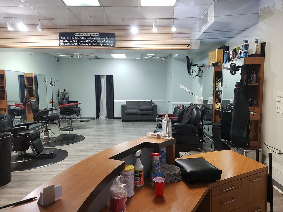 2nd image of 516 South Ave #A