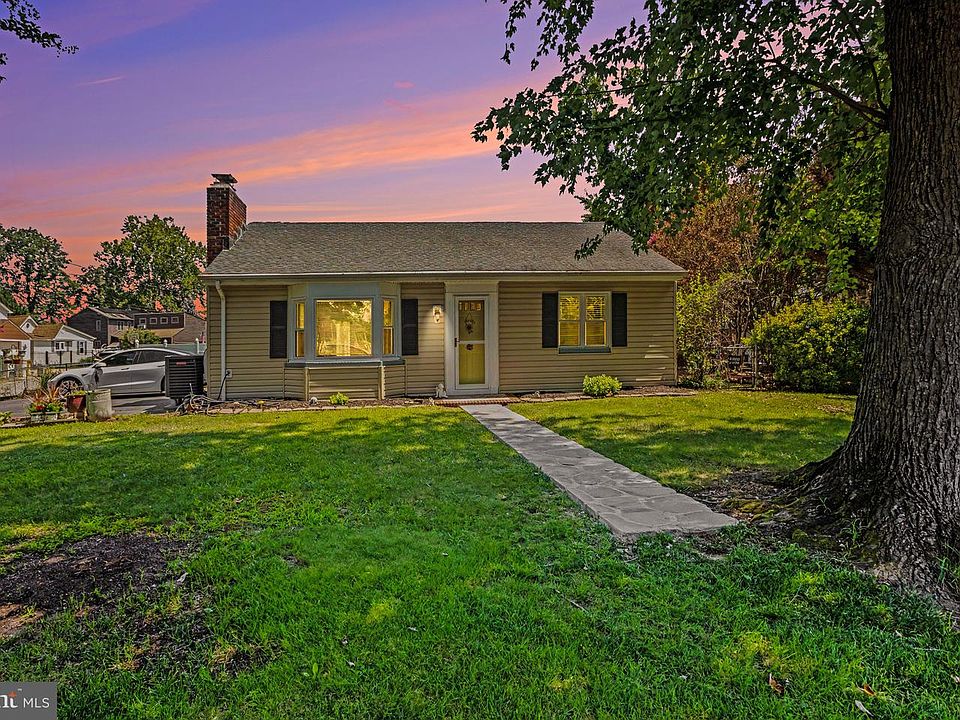 1st image of 7685 Midway Ave