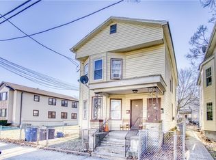 38 Button St, New Haven, CT 06519