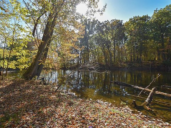 2nd image of 8173 Huron River Dr