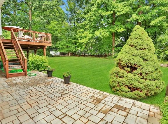4th image of 34 Beechwood Dr
