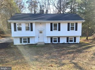 2060 Peace Ct, Saint Leonard, MD 20685