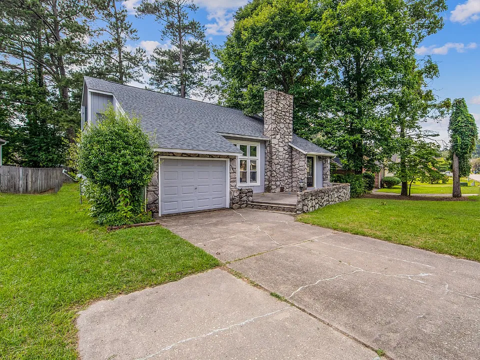 3597 Hastings Dr