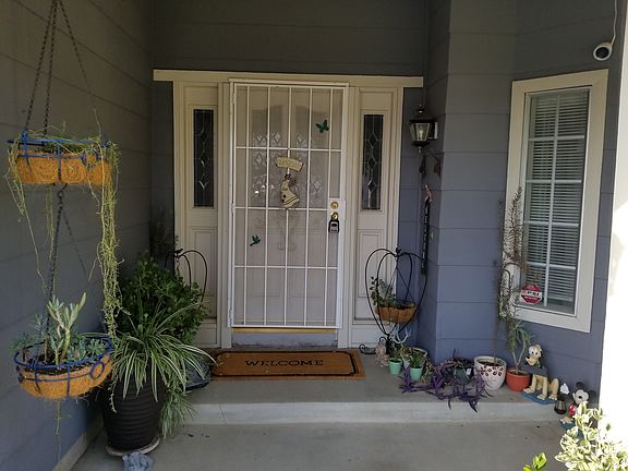 Front entry way