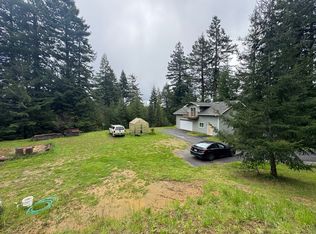 205 Raven Ridge Rd, Arcata, CA 95521