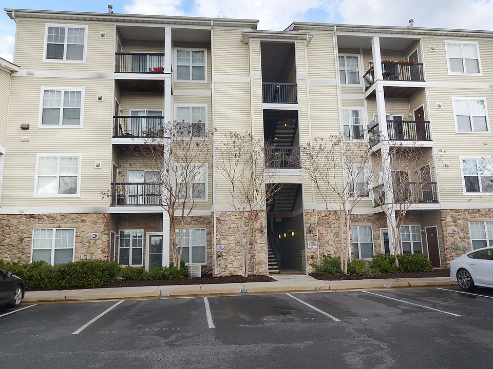 1st image of 13397 Connor Dr APT P