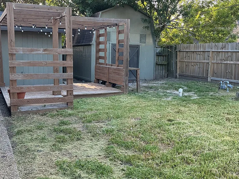 1008 Wright Blvd — Photo 12