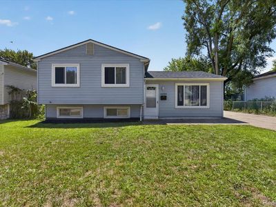 15924 Orchard St, Romulus, MI, 48174
