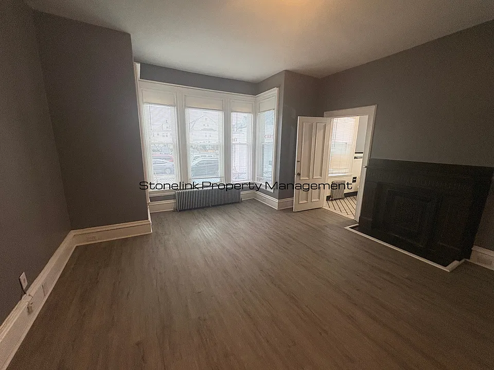 163 Elmwood Ave