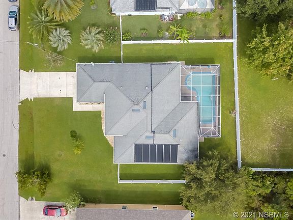 3rd image of 3 Flat Rock Ln