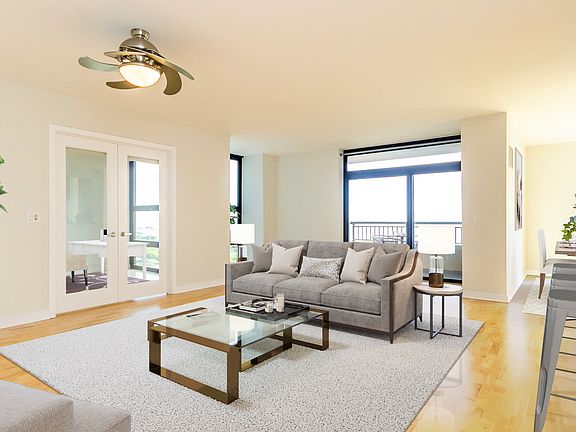 5th image of 1160 S Michigan Ave APT 2307