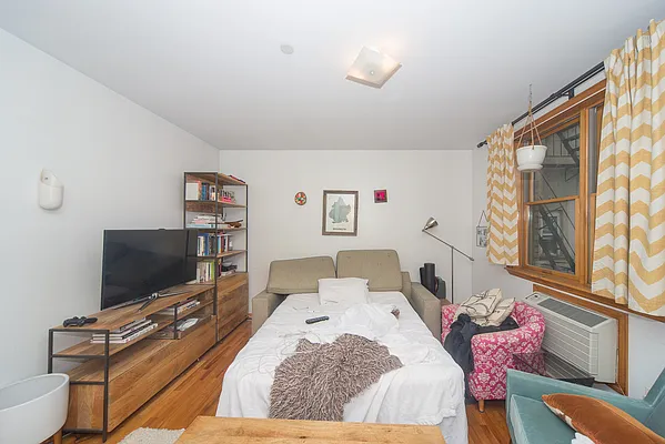 Rented by Voro NYC | media 9