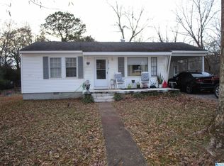 847 Elm St, Talladega, AL 35160