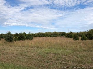 390 East Rd, Oologah, OK 74053