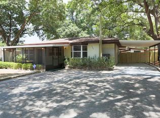 4025 McLane Dr, Tampa, FL 33610