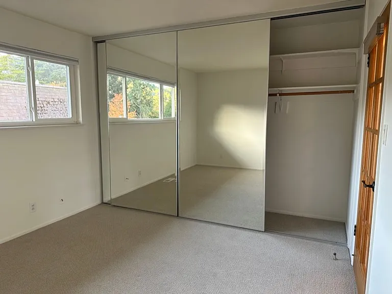19 Pixley Ave — Photo 27