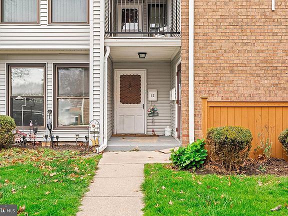 2nd image of 1 N Lake Dr