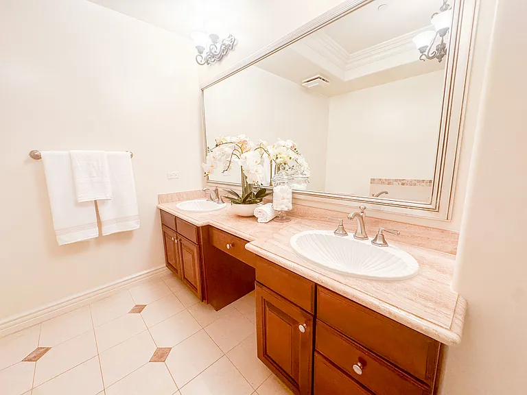 El Dorado Villas — Photo 30