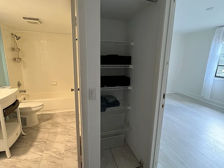 3640 Whitehall Dr — Photo 5