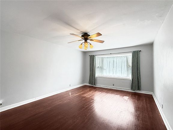 5th image of 3045 Turpin Rd