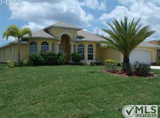 1912 SW 2nd St, Cape Coral, FL 33991