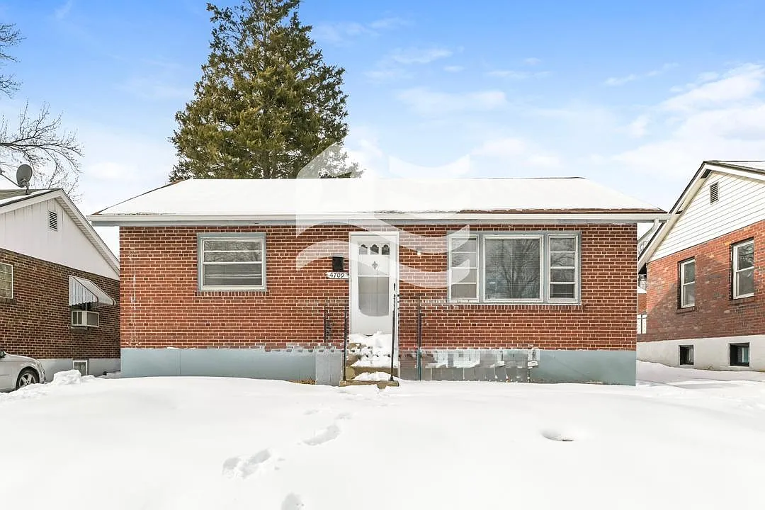 4703 Jordan St photo 1