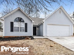 322 Fallview Dr, McDonough, GA 30253