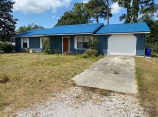 3040 Juniper Dr, Edgewater, FL 32141