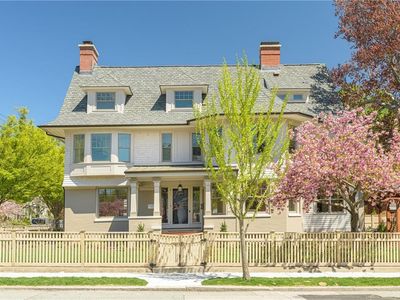 349 Wayland Ave, Providence, RI, 02906