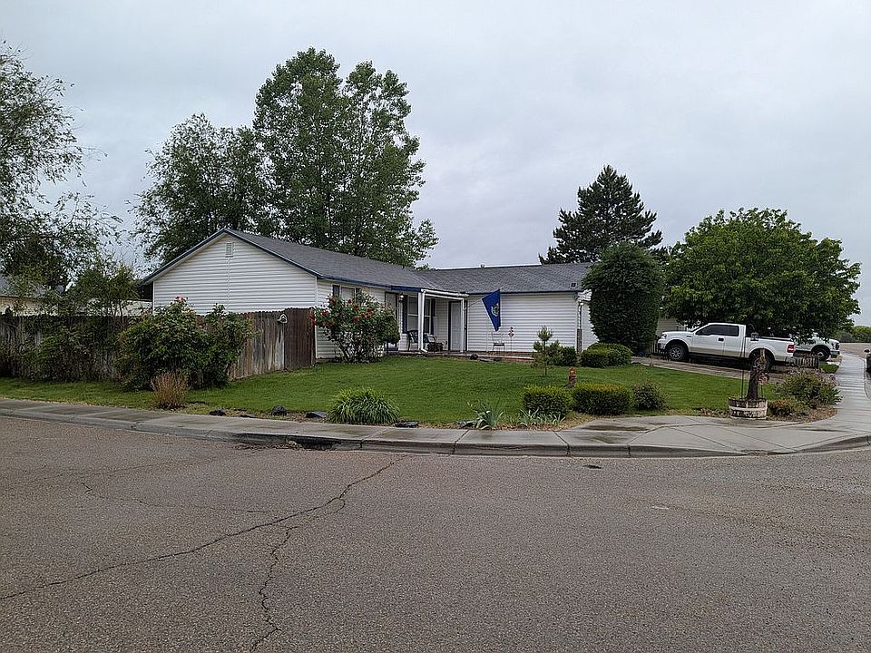 2nd image of 4016 Hickman St