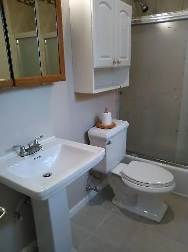 14568 Main St #2R — Photo 8