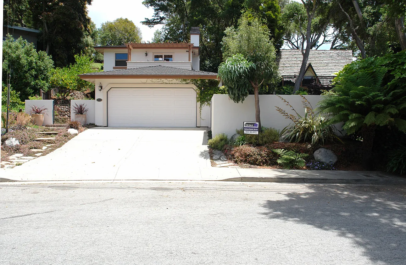 216 Venetian Rd photo 1