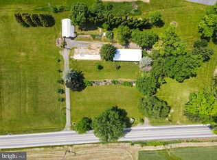 17273 Path Valley Rd, Spring Run, PA 17262