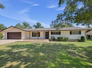 1611 Mesquite Ln, Georgetown, TX 78628