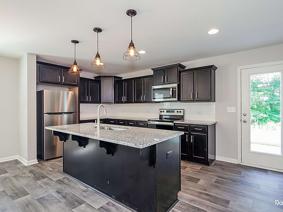 3rd image of 1117 Coyote Brush Ln