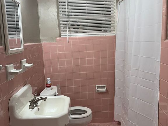 4th image of 630 Stiles Ave #0