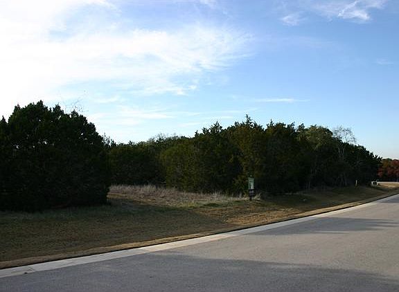 3rd image of 9516 Veletta Pl