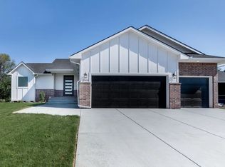 10406 W Graber Cir, Wichita, KS 67217
