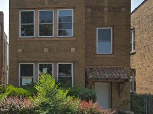 7962 S Kingston Ave, Chicago, IL 60617