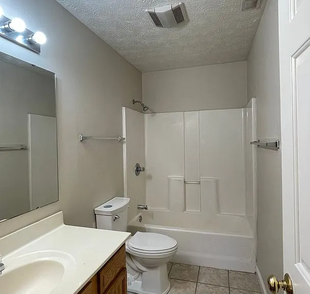 3314 Hopkins Dr — Photo 10