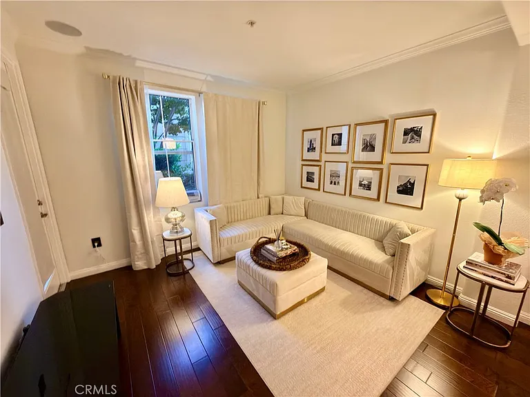 2103 Watermarke Pl — Photo 4